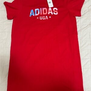 Adidas Red USA T-Shirt Women’s Size M New With Tags
